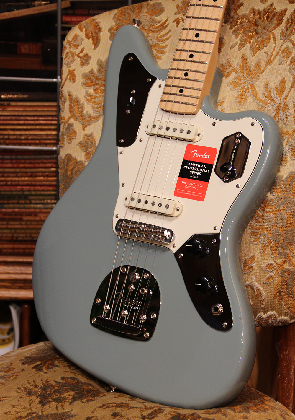 Fender jaguar clearance sonic grey