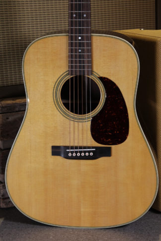 Martin D-28