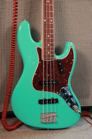 Fender American Vintage II 1966 Jazz Bass RW Sea Foam Green